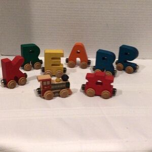 Maple Landmark Name Train letter cars red caboose train car